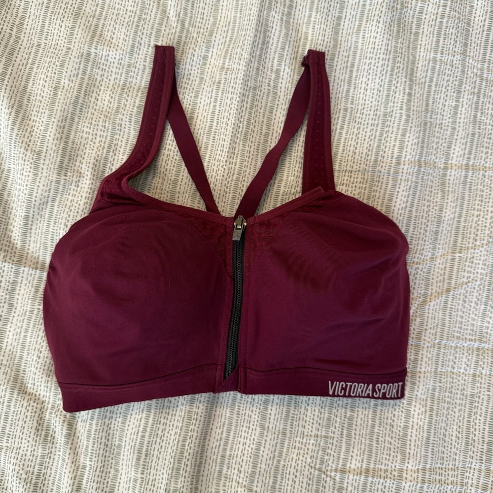 Victoria Sport Sports Bra